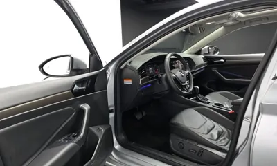 Volkswagen Jetta 2020, 60514 км, за 13121.96 USD - фото 11