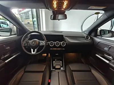 Mercedes-Benz GLA 2023, 44900 км, за 19338.56 USD - фото 12