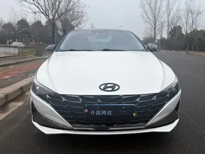 Hyundai Elantra 2023, 60000 км, за 12002.23 USD
