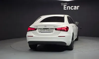 Mercedes-Benz A-Class 2020, 78227 км, за 12472.1 USD