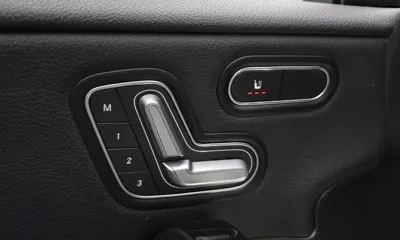 Mercedes-Benz A-Class 2020, 78227 км, за 12472.1 USD - фото 16