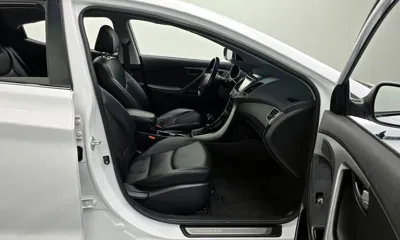 Hyundai Avante 2015, 96241 км, за 4294.68 USD - фото 10