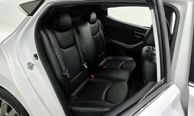 Hyundai Avante 2015, 96241 км, за 4294.68 USD - фото 12