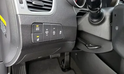 Hyundai Avante 2015, 96241 км, за 4294.68 USD - фото 15