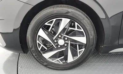 Hyundai Grandeur 2023, 150151 км, за 16421.43 USD