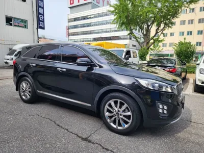 Kia Sorento 2016, 116000 км, за 8402.26 USD