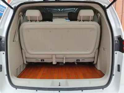 Buick GL8 2021, 128400 км, за 14861.4 USD