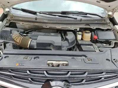 Buick GL8 2021, 128400 км, за 14881.6 USD - фото 10