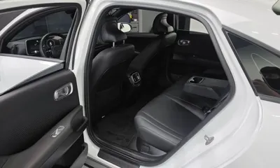 Hyundai Ioniq6 2025, 38794 км, за 24392.81 USD - фото 11