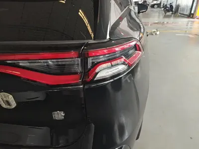 BYD Tang New Energy 2023, 33000 км, за 14770.67 USD - фото 8