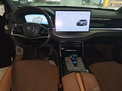 BYD Tang New Energy 2023, 33000 км, за 14770.67 USD - фото 10