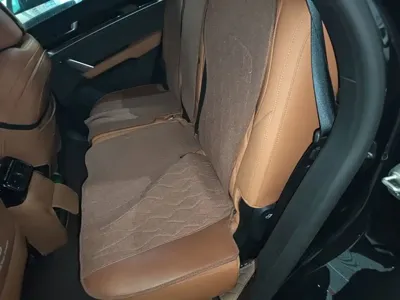 BYD Tang New Energy 2023, 33000 км, за 14770.67 USD - фото 17