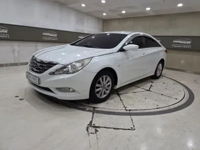 Hyundai Sonata · 2010 год