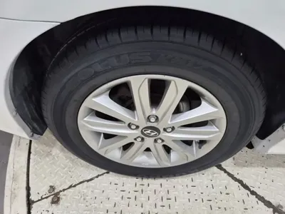 Hyundai Sonata 2010, 123000 км, за 1886.55 USD
