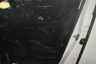Peugeot 4008 2017, 95800 км, за 10572 USD