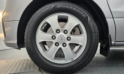 Hyundai Starex 2019, 72182 км, за 11487.46 USD