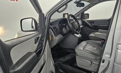 Hyundai Starex 2019, 72182 км, за 11487.46 USD - фото 10