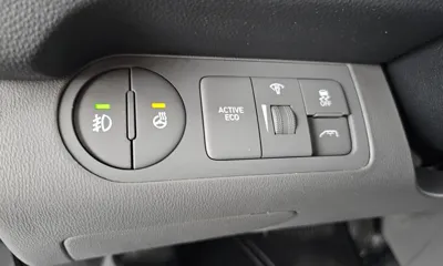 Hyundai Starex 2019, 72182 км, за 11487.46 USD - фото 27