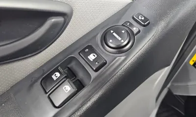 Hyundai Starex 2019, 72182 км, за 11487.46 USD - фото 28