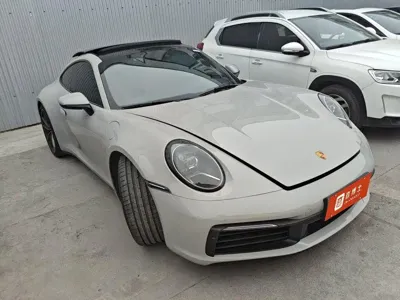 Porsche 911 2023, 18000 км, за 145494.53 USD