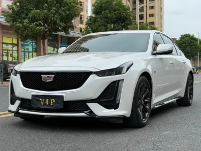 Cadillac CT5 · 2023 год