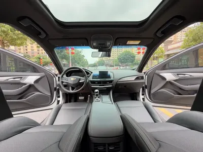 Cadillac CT5 2023, 30000 км, за 21727.42 USD - фото 27