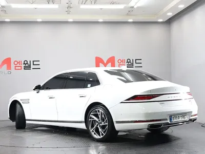 Genesis G90 2023, 46927 км, за 40042.01 USD
