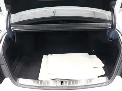 Genesis G90 2023, 46927 км, за 40042.01 USD