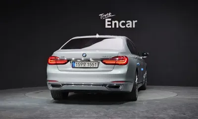 BMW 7-Series 2016, 97374 км, за 15732.43 USD