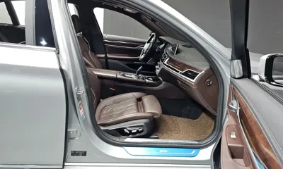 BMW 7-Series 2016, 97374 км, за 15732.43 USD - фото 10