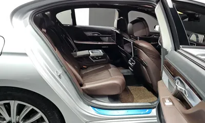 BMW 7-Series 2016, 97374 км, за 15732.43 USD - фото 11