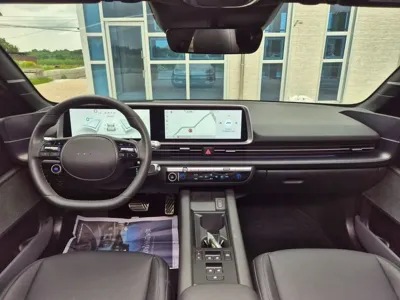 Hyundai Ioniq6 2025, 25000 км, за 27035.84 USD - фото 9