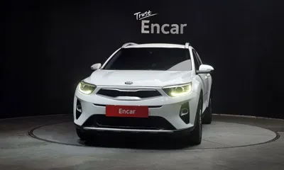 Kia Stonic 2018, 119729 км, за 5219.69 USD