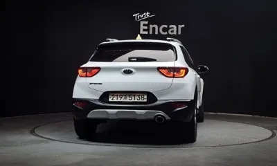 Kia Stonic 2018, 119729 км, за 5219.69 USD