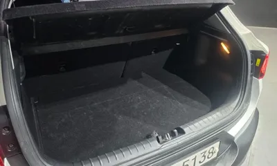 Kia Stonic 2018, 119729 км, за 5219.69 USD - фото 20