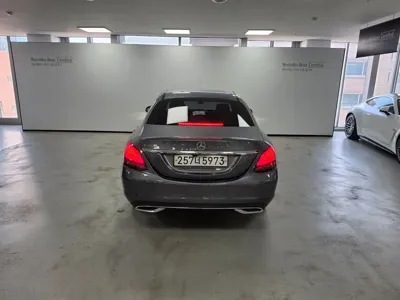 Mercedes-Benz C-Class 2020, 71311 км, за 15097.81 USD