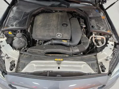 Mercedes-Benz C-Class 2020, 71311 км, за 15097.81 USD - фото 6