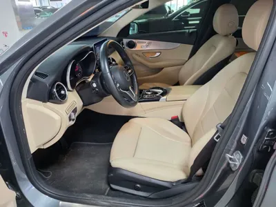 Mercedes-Benz C-Class 2020, 71311 км, за 15097.81 USD - фото 13