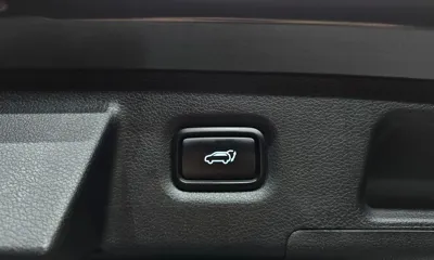 Hyundai Santafe 2020, 84819 км, за 11159.25 USD - фото 17