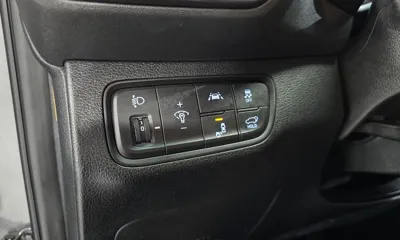 Hyundai Santafe 2020, 84819 км, за 11159.25 USD - фото 27
