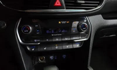 Hyundai Santafe 2020, 84819 км, за 11159.25 USD - фото 31