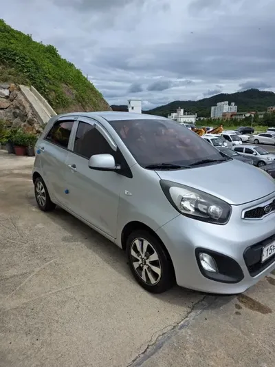 Kia Morning 2012, 101239 км, за 2080.22 USD