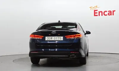 Kia K5 2017, 132801 км, за 5070.53 USD