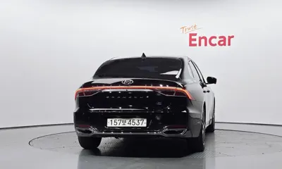 Hyundai Grandeur 2020, 72668 км, за 13207.79 USD