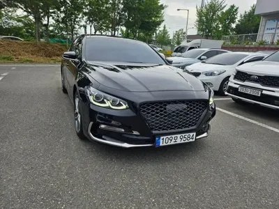 Hyundai Grandeur 2019, 92020 км, за 10336.08 USD
