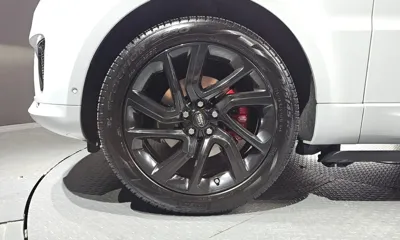 Land Rover Range Rover Sport 2019, 80108 км, за 31596.11 USD