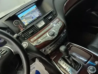 Infiniti Q70 2016, 88943 км, за 8533.54 USD - фото 12
