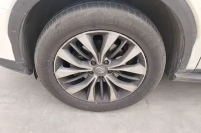 GAC Trumpchi GS8