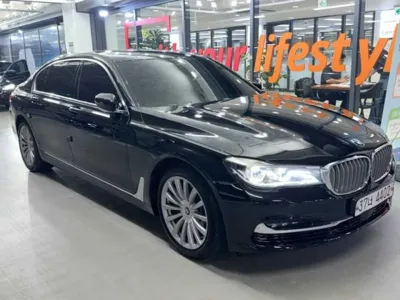 BMW 7-Series · 2016 год