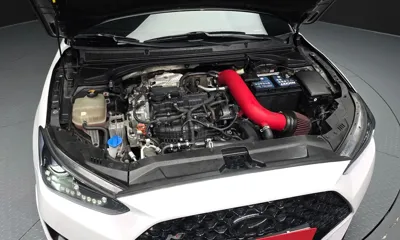 Hyundai Veloster 2019, 65107 км, за 10083.28 USD - фото 6